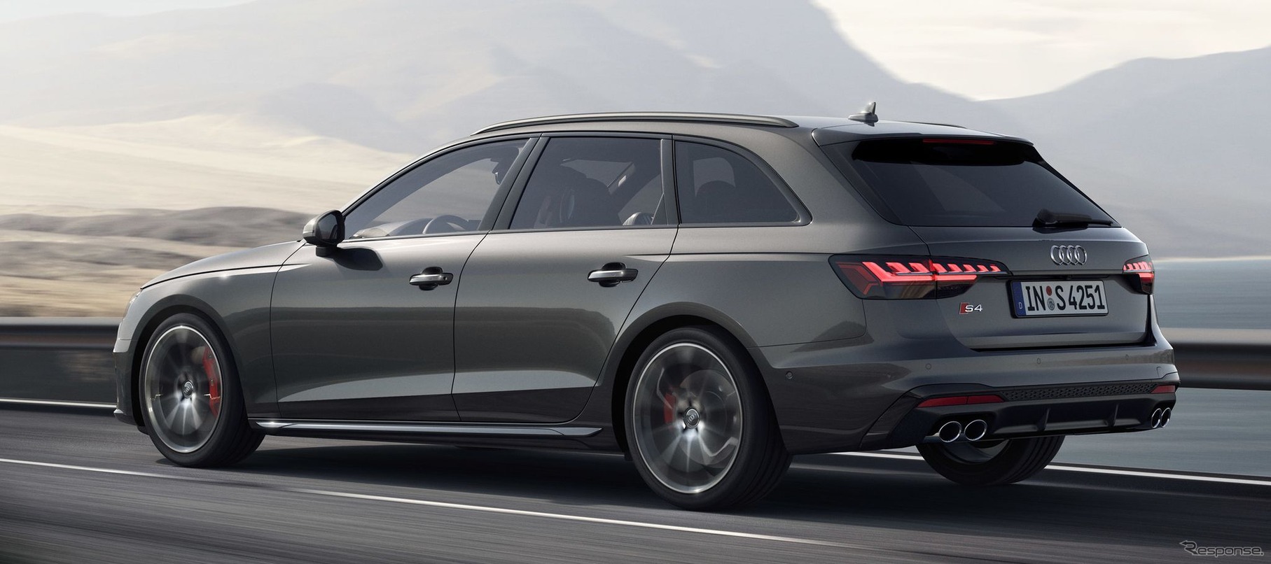アウディ S4 アバント TDI