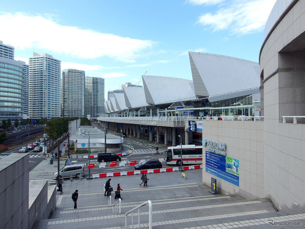 会場のパシフィコ横浜