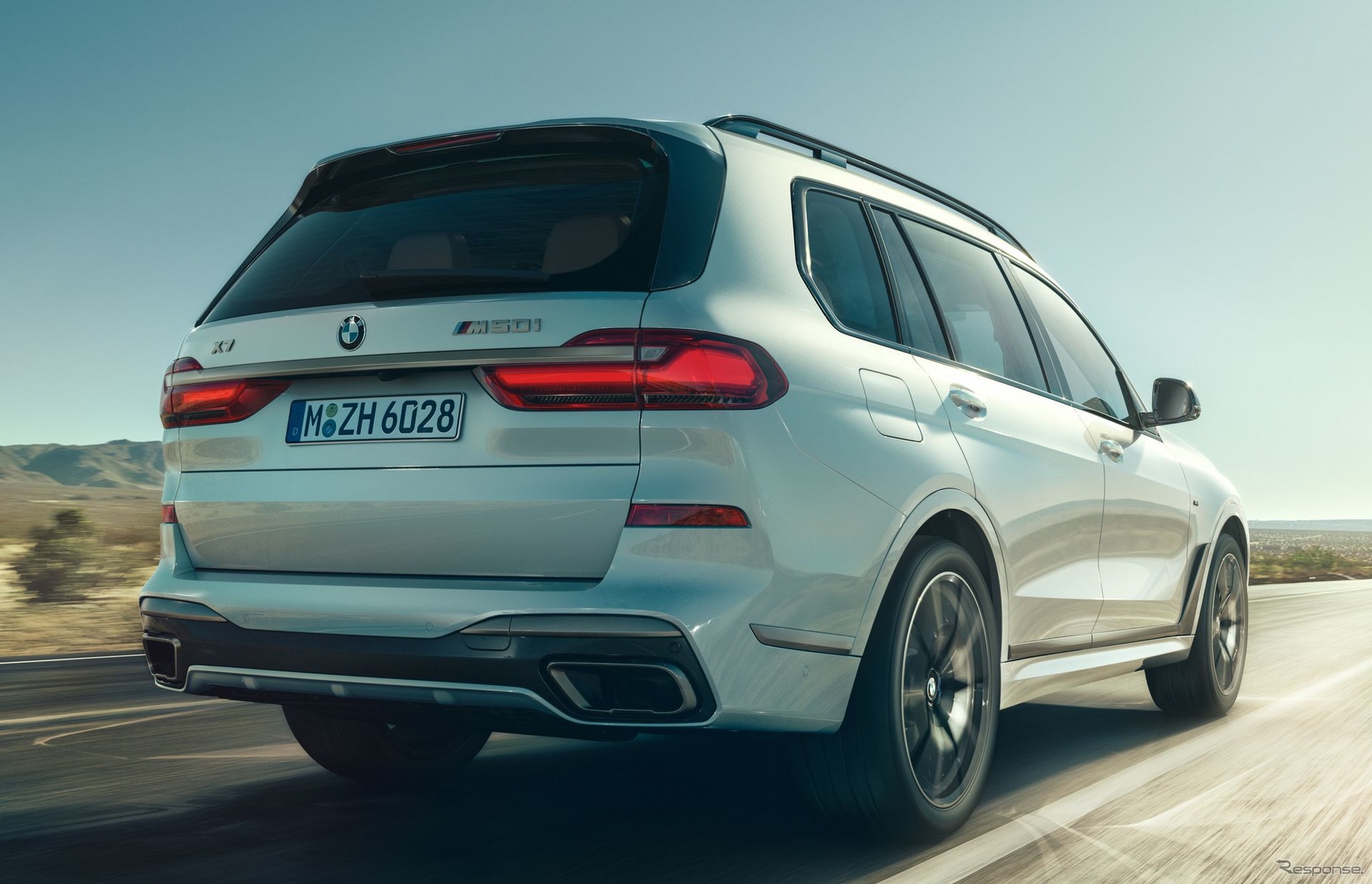 BMW X7 の「M50i」