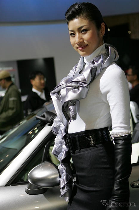【東京オートサロン08】コンパニオン写真蔵…マツダ
