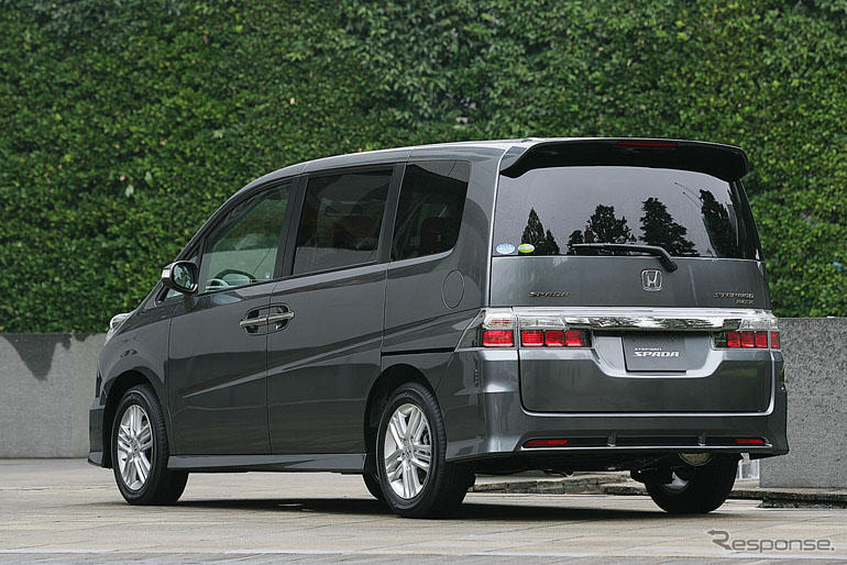 【ホンダ ステップワゴン  改良】ダイナミックさと上質さ