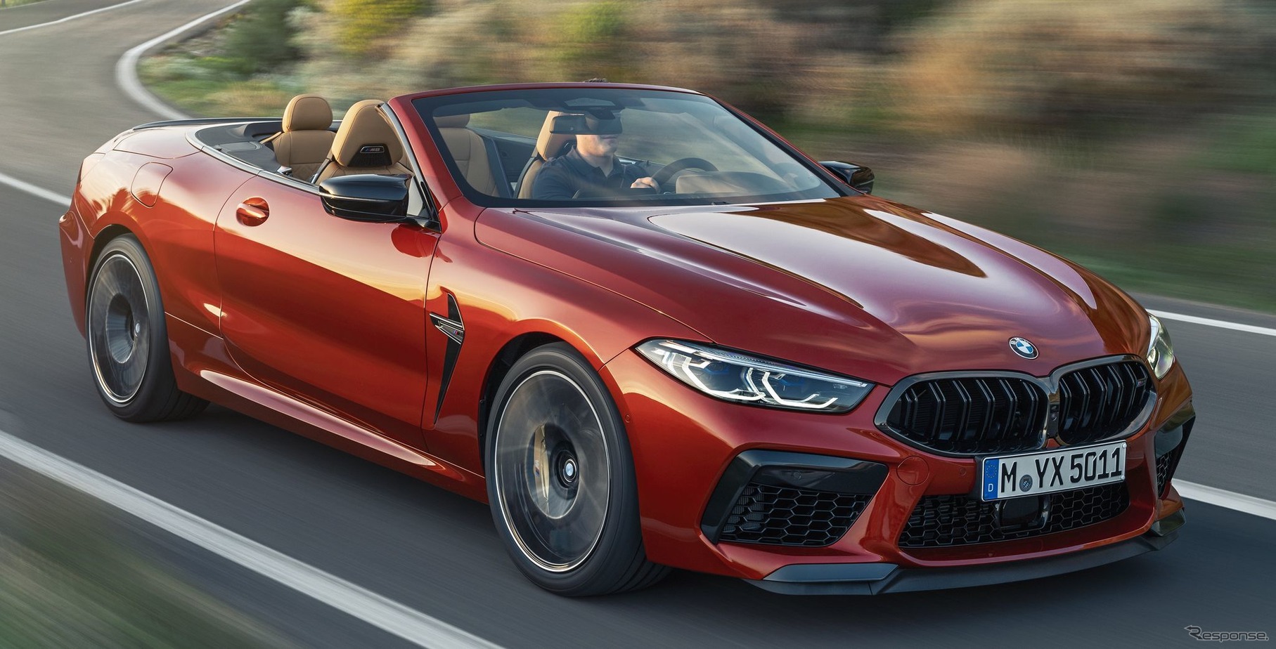 BMW M8 カブリオレ 新型