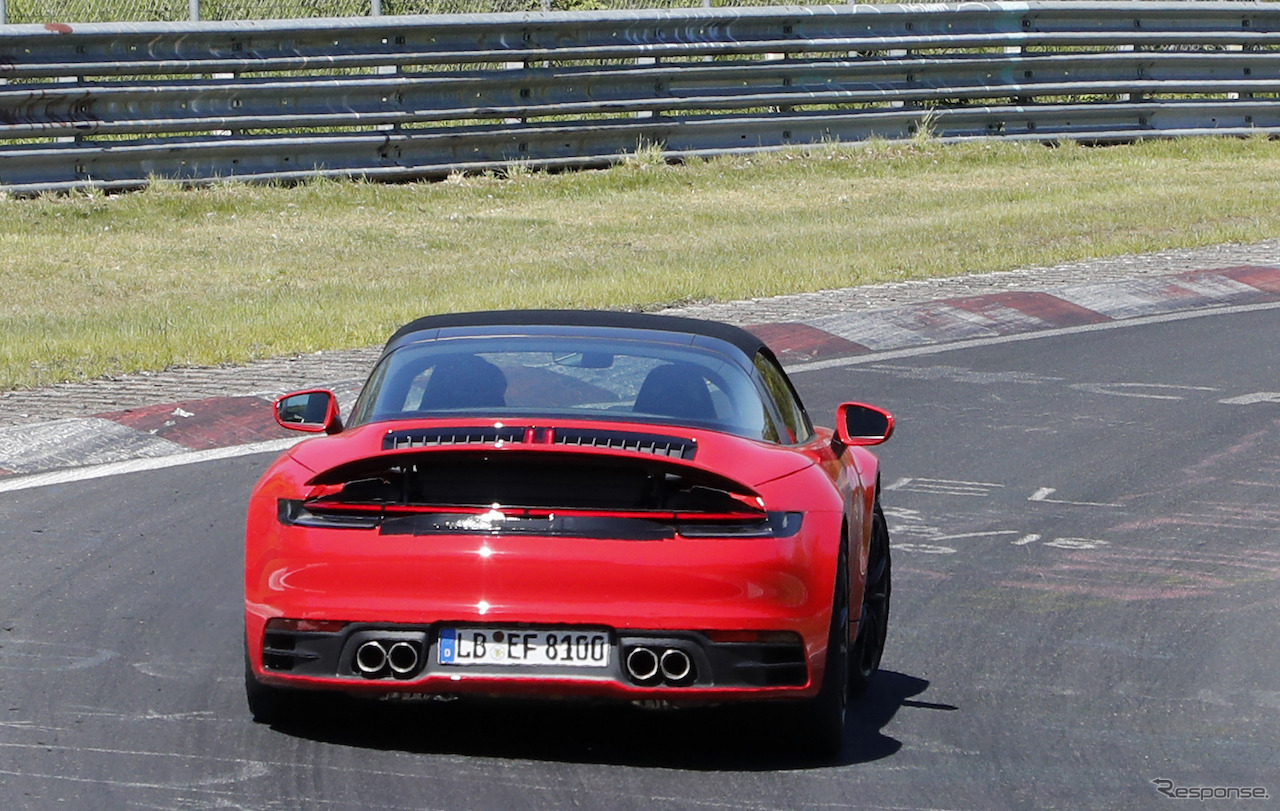 ポルシェ 911タルガ4 GTS 新型　スクープ写真