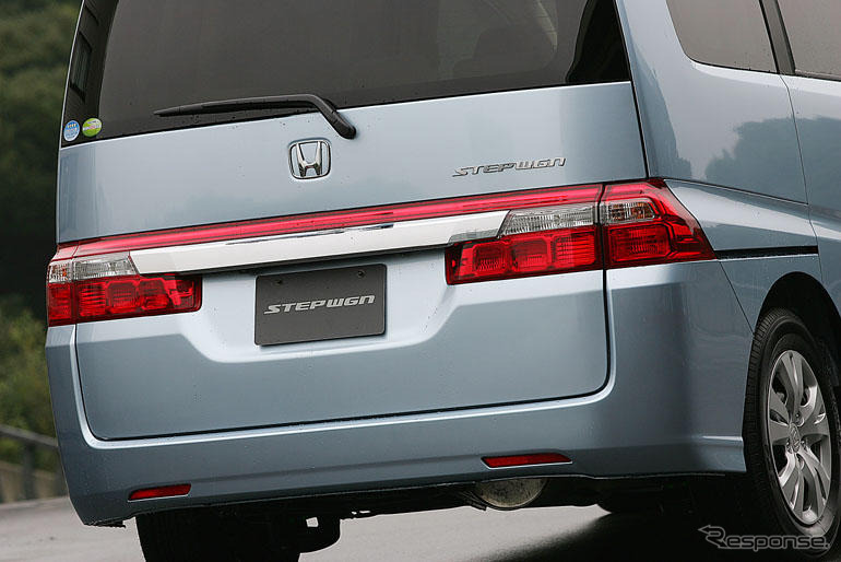 【ホンダ ステップワゴン 改良】スパーダはココが違う