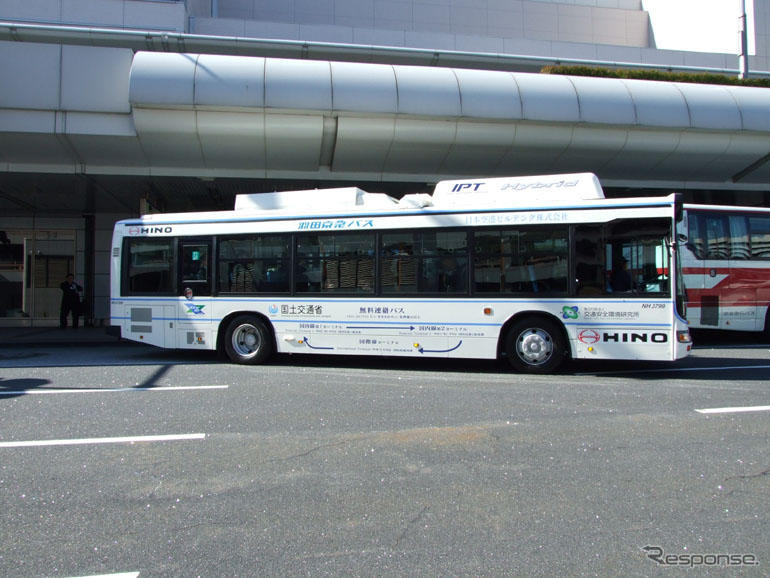非接触給電ハイブリッドバス…乗り心地の新鮮さは発進時のみ