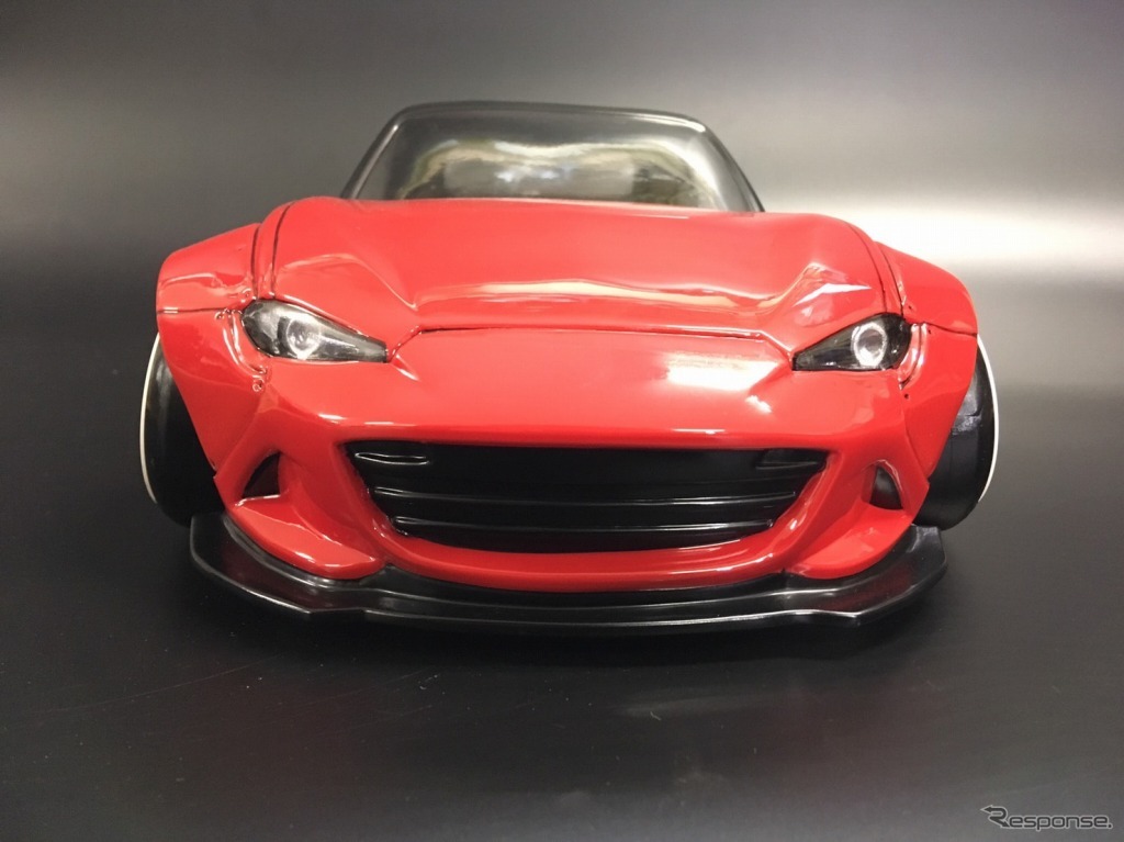 1/10スケールRCカー用ボディ「PANDEM MAZDA ROADSTER」