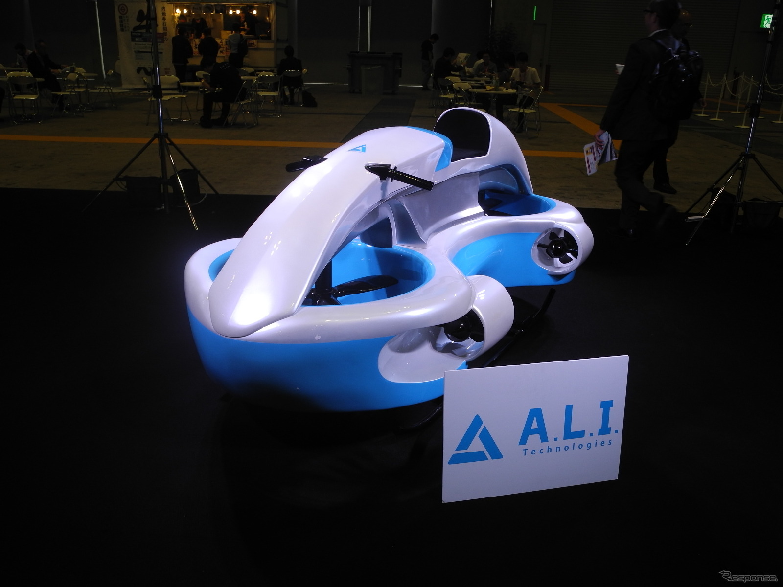 A.L.I.テクノロジーズの空飛ぶホバーバイク「Speeder（スピーダー）」