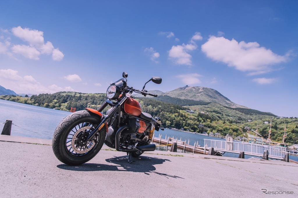 Moto Guzzi V9 Bobber Sport