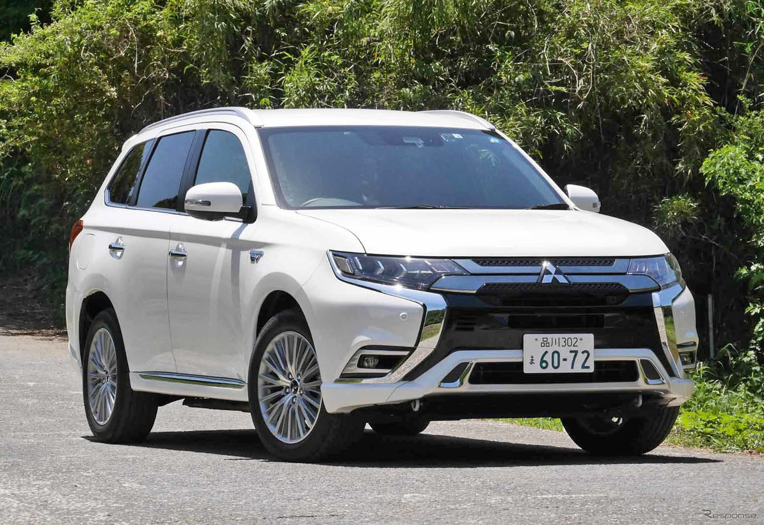 三菱 アウトランダーPHEV（Sエディション）