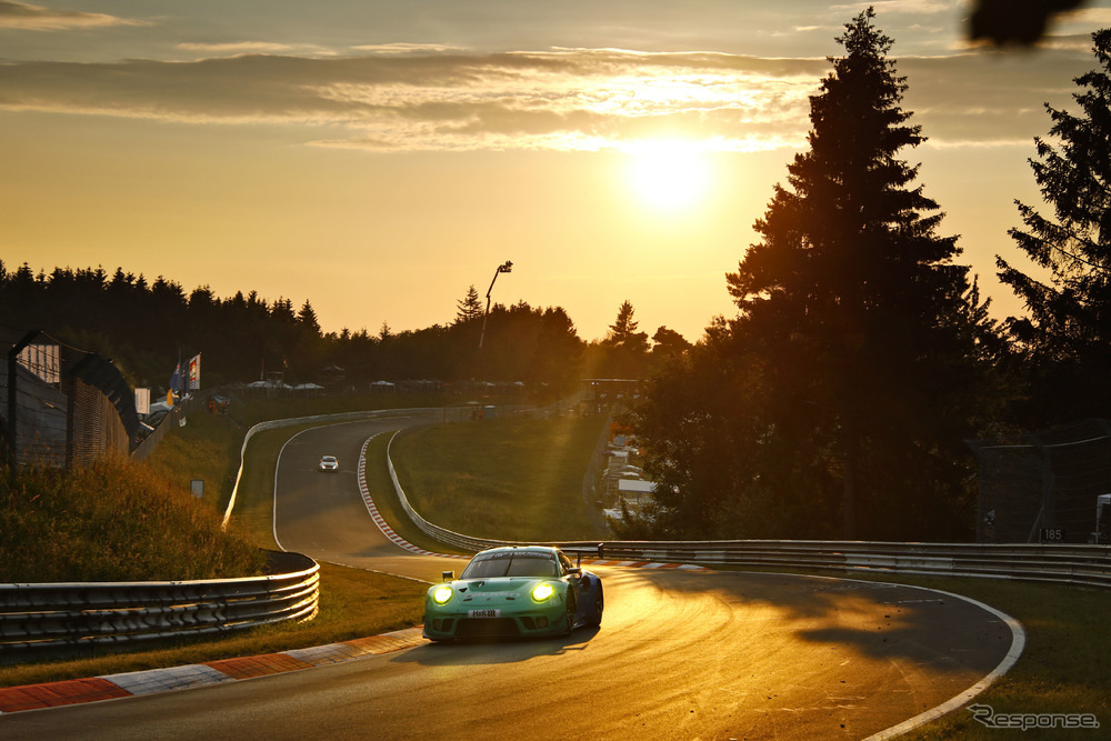 44号車ポルシェ911 GT3R