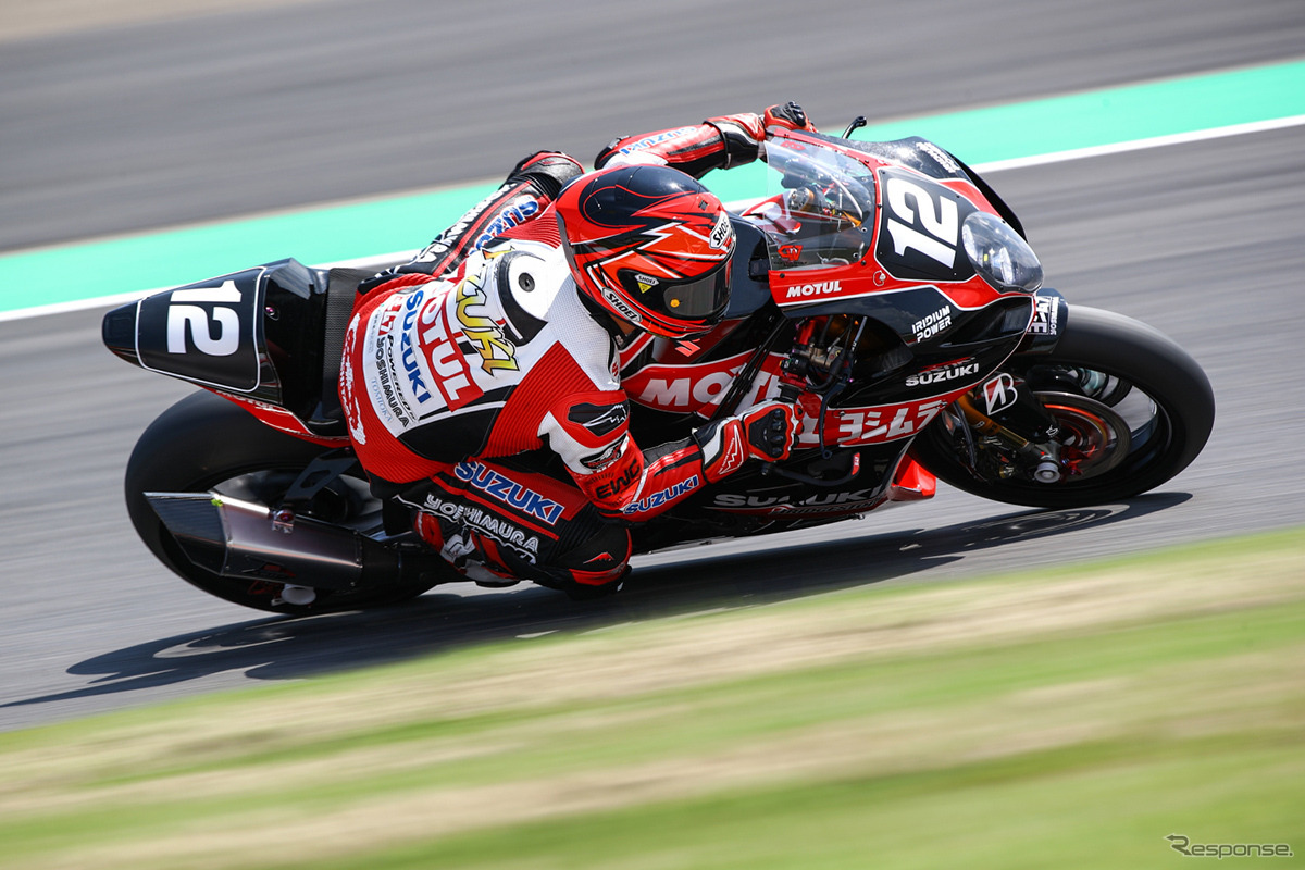 計時予選5番手のYOSHIMURA SUZUKI MOTUL RACING