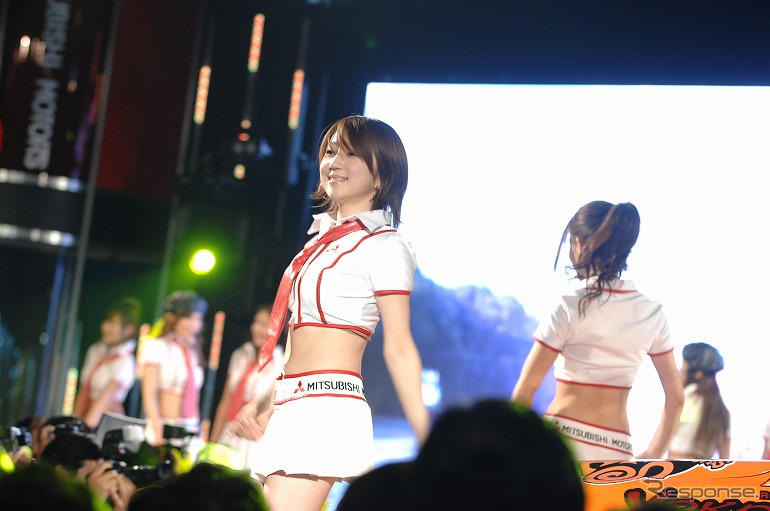 【東京オートサロン08】コンパニオン写真蔵…三菱自動車