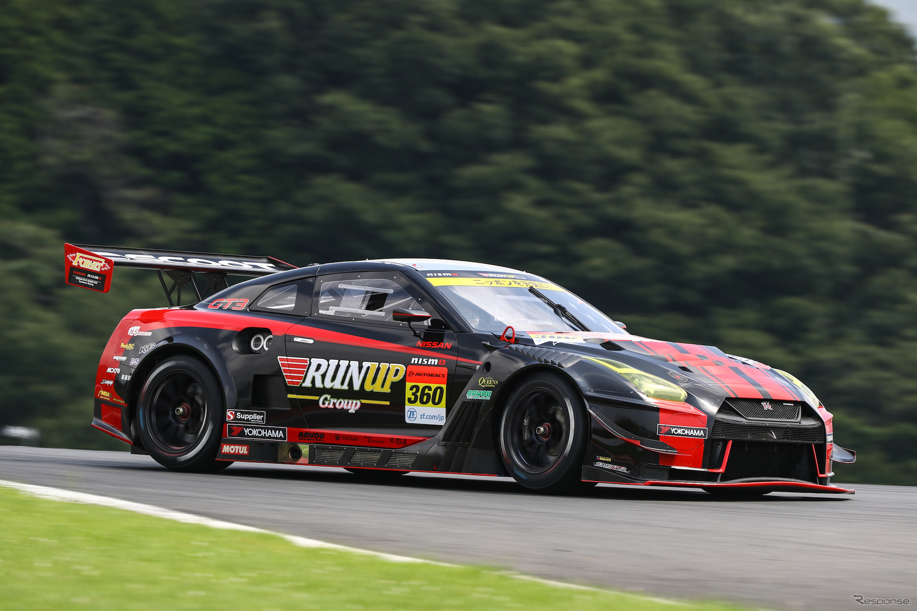 GT300クラス予選3位の#360 GT-R。