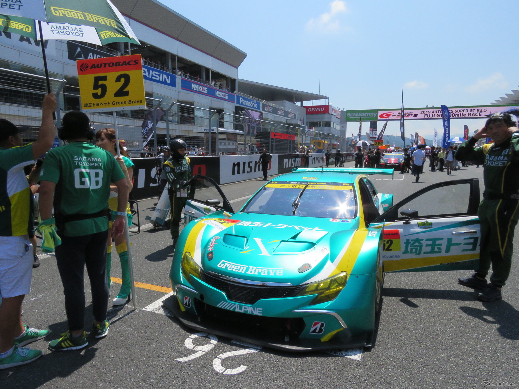 GT300クラスのポール発進だった#52 マークX MC。