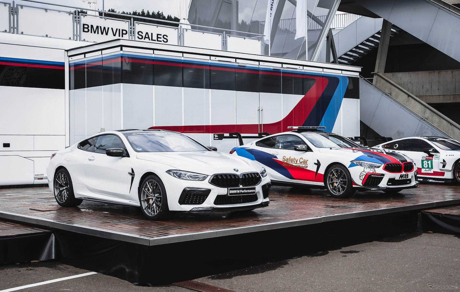 BMW M8 新型量産仕様とMotoGPセーフティカー