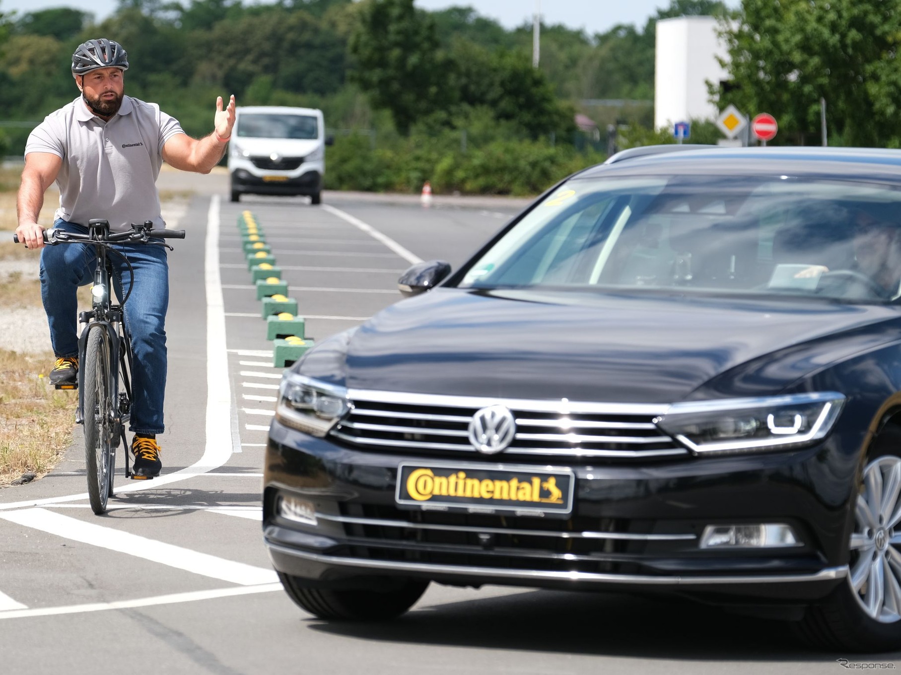 コンチネンタルの自転車や歩行者を検出するレーダーのイメージ