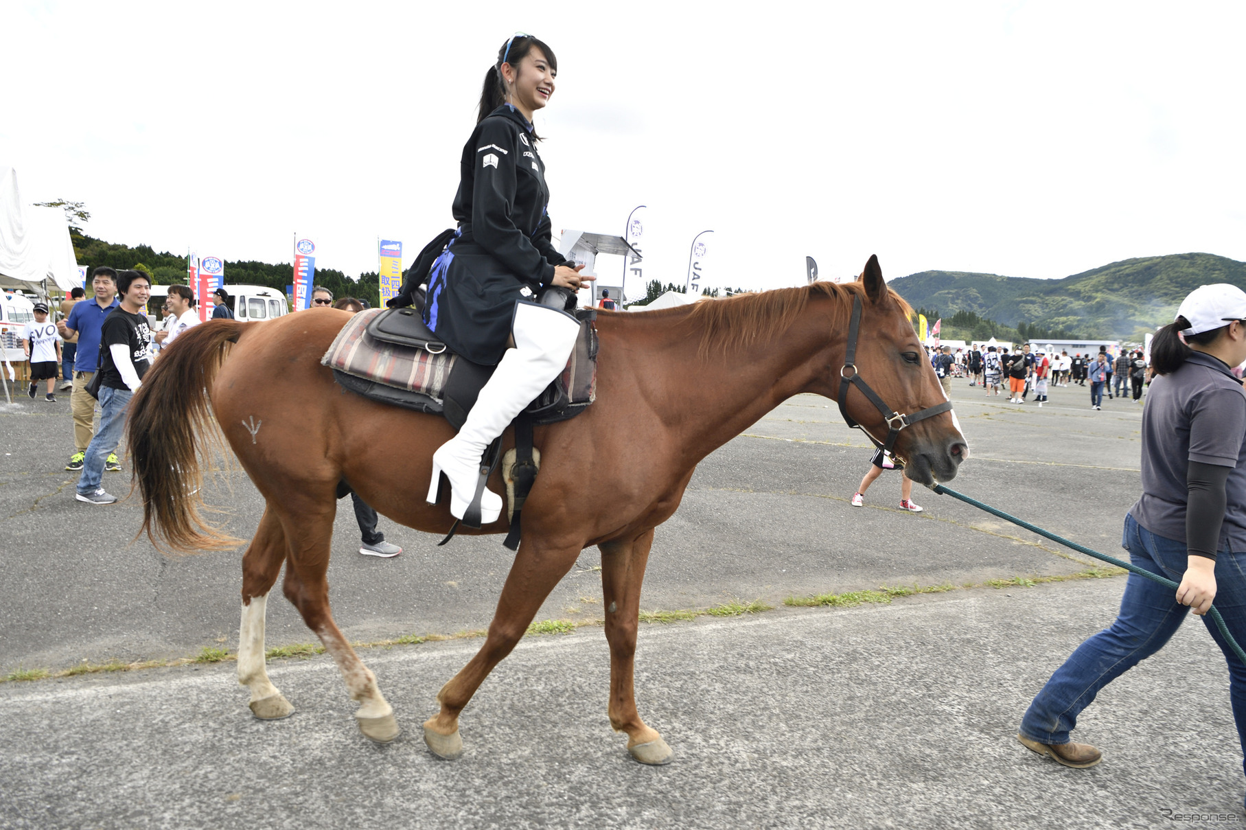 オートポリスイベント広場