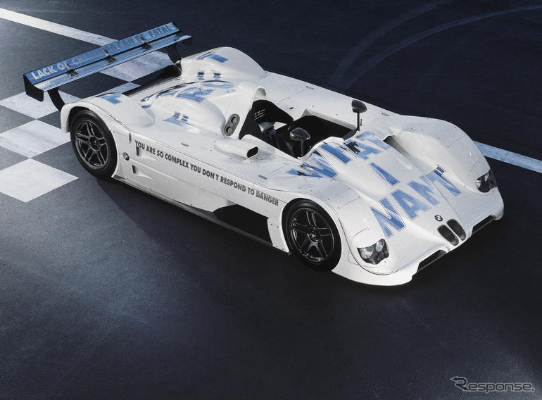BMWアートカー展　4月11日から