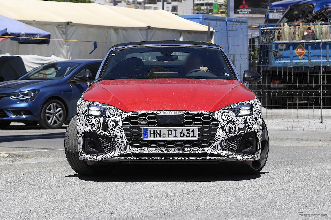 アウディ S5 カブリオレ 改良新型 開発車両 スクープ写真