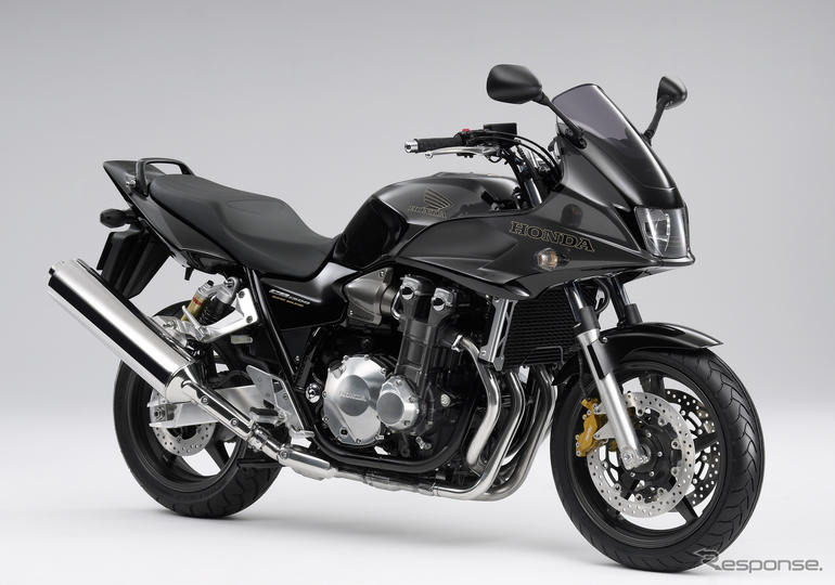 ホンダ CB1300 一部改良…環境性能を高めた