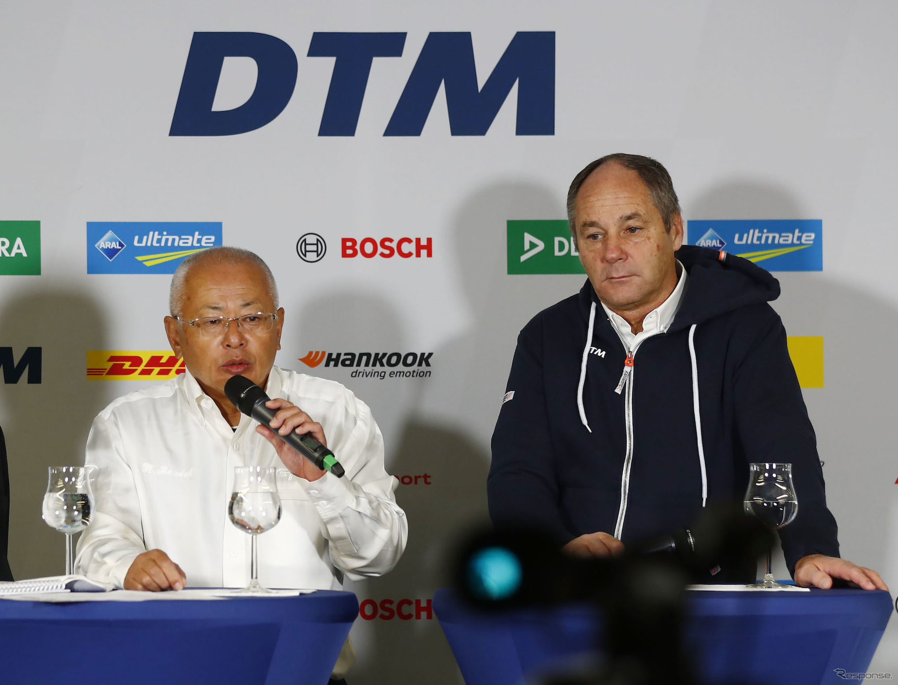 両シリーズの代表、坂東氏（SUPER GT）とベルガー氏（DTM）。