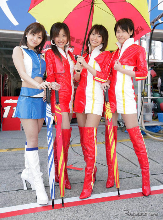 【SUPER GT 第1戦】写真蔵…ピットウォーク