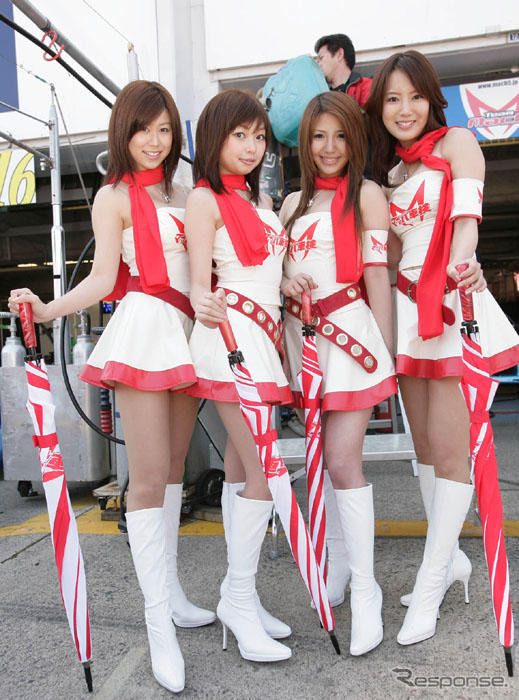 【SUPER GT 第1戦】写真蔵…ピットウォーク