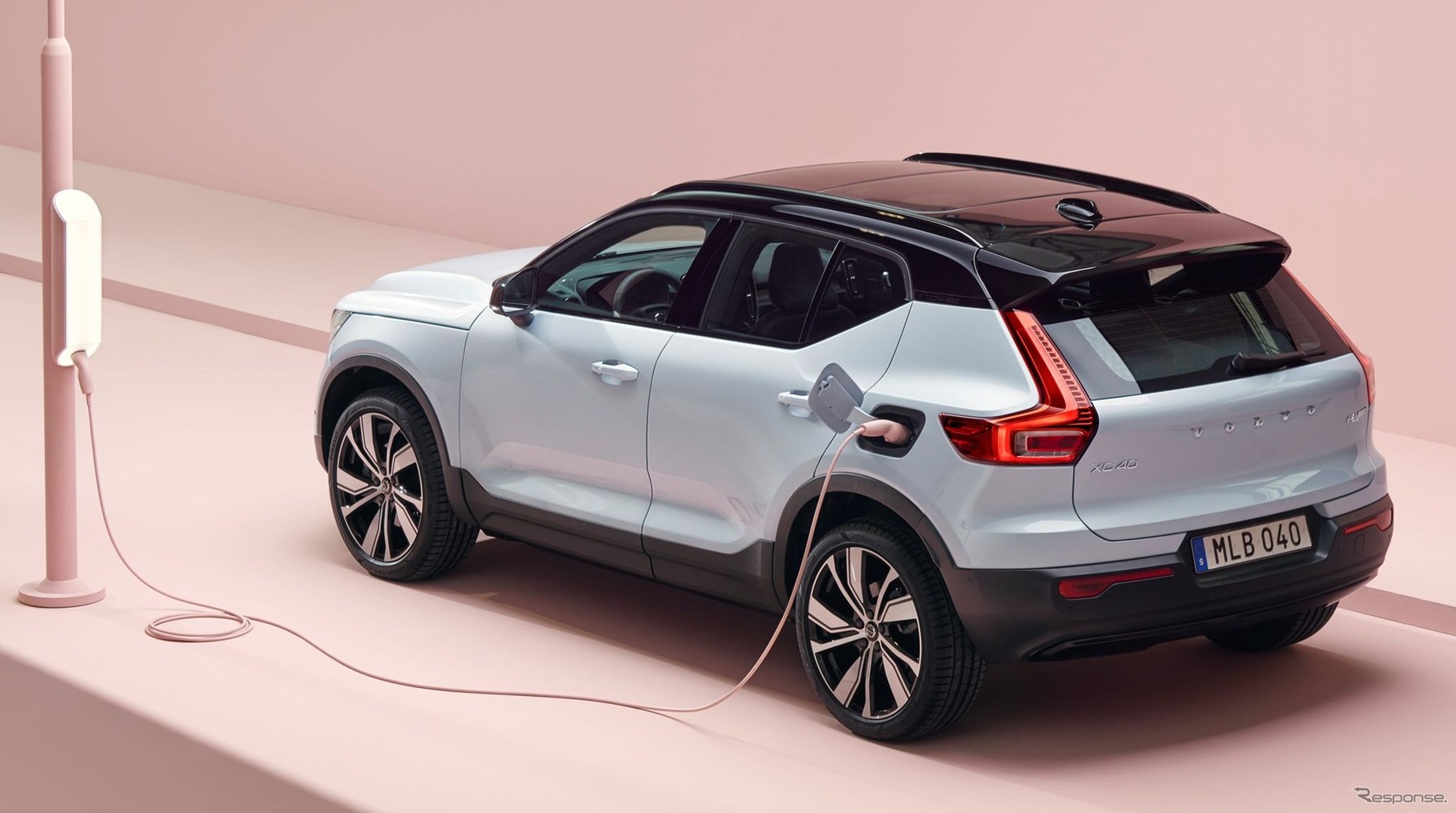 ボルボ XC40 リチャージ