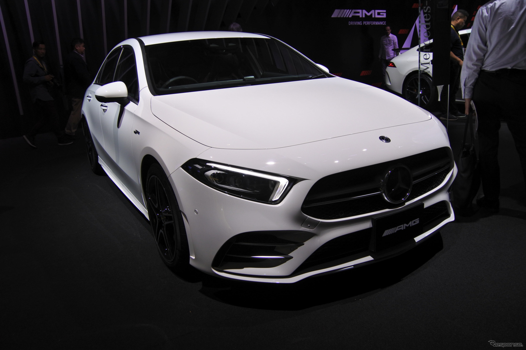 メルセデスAMG A35 4MATICセダン