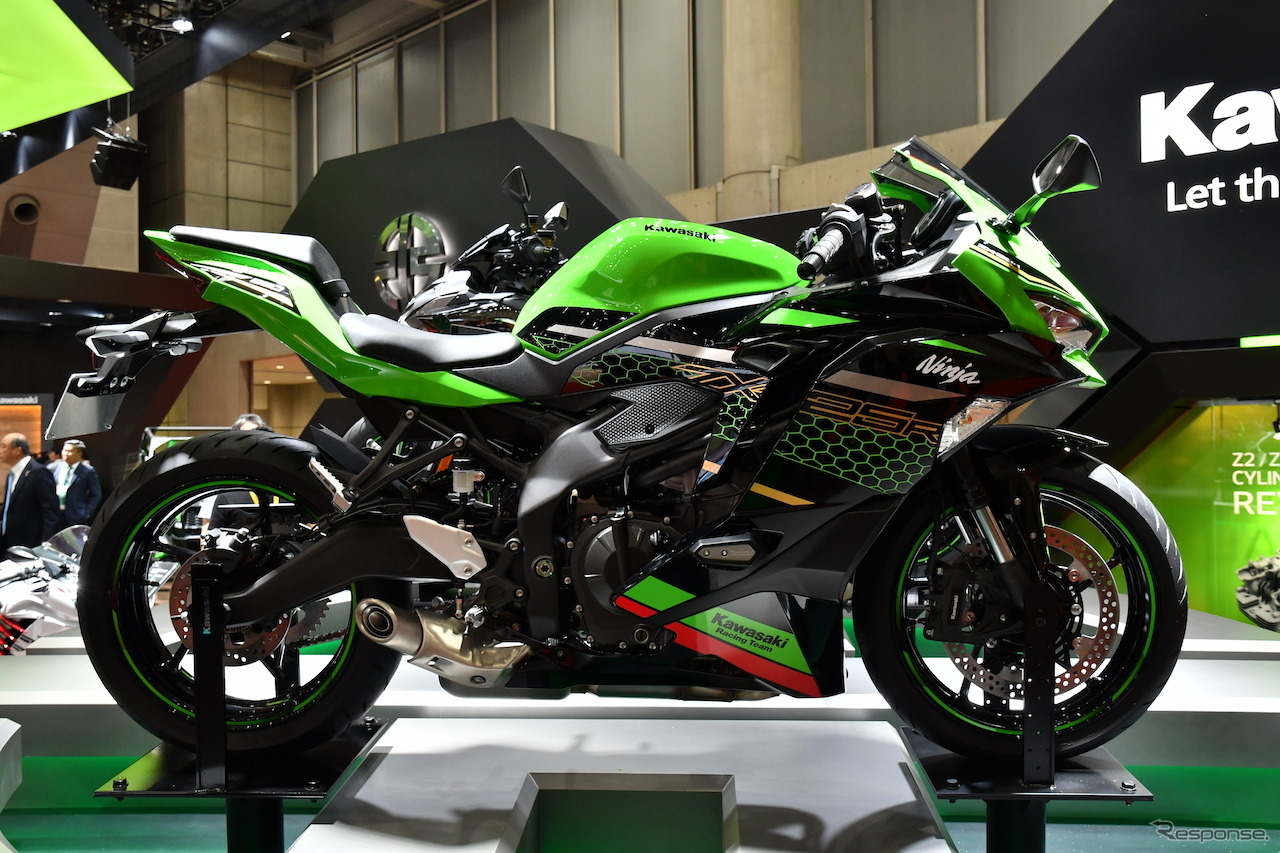 カワサキ Ninja ZX-25R（東京モーターショー2019）