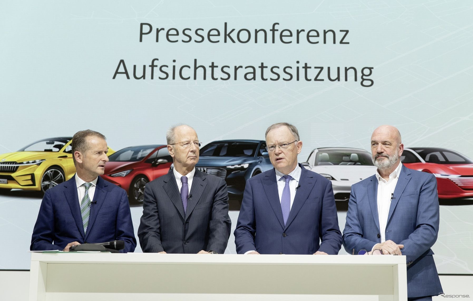 今後5年間（2020～2024年）の投資計画を発表するVWグループ幹部