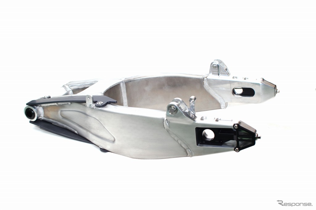 XJR1300用プレスフォーミングスイングアーム