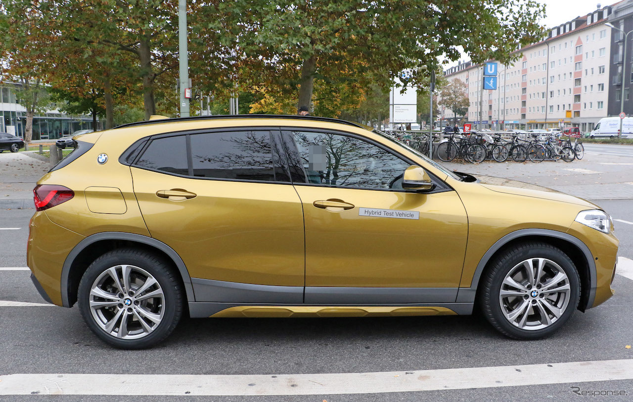 BMW X2 xDrive 25e 開発車両スクープ写真