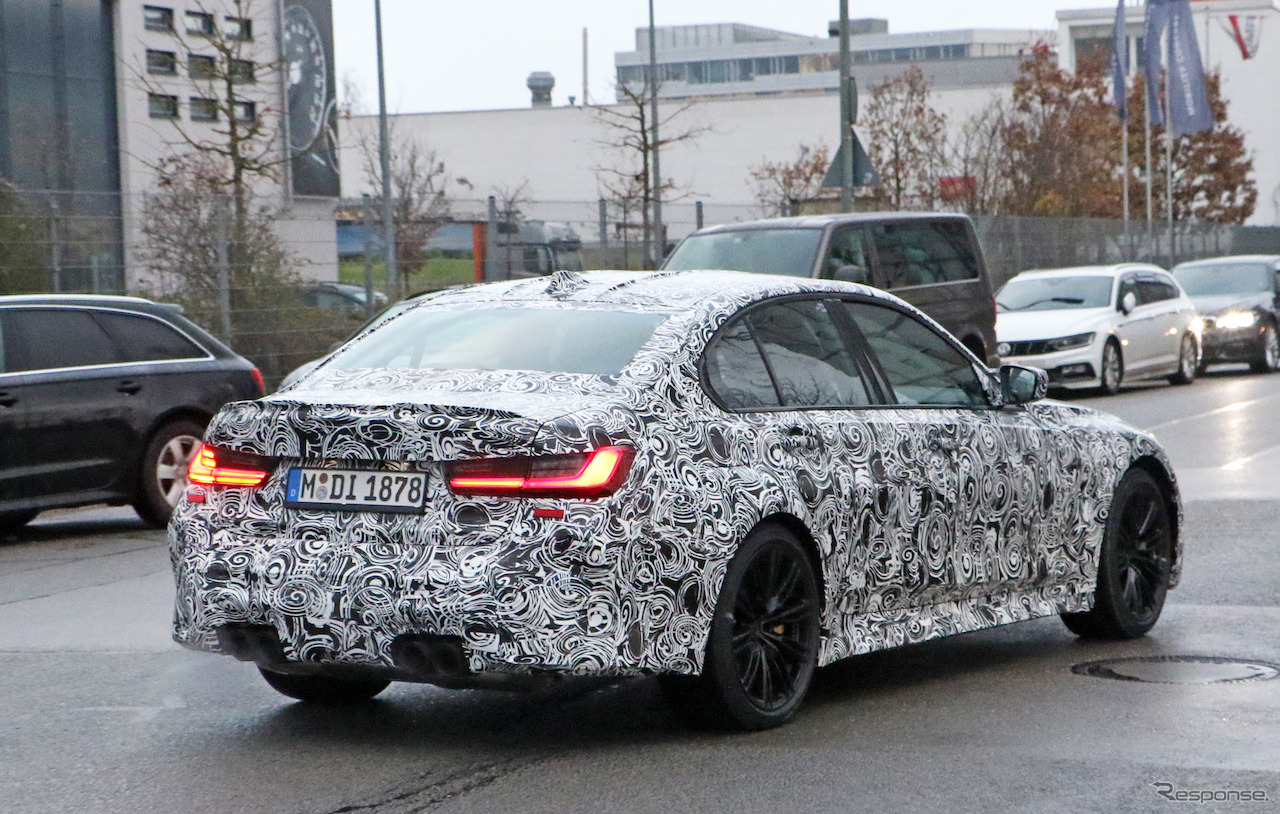 BMW M3 新型プロトタイプ（スクープ写真）