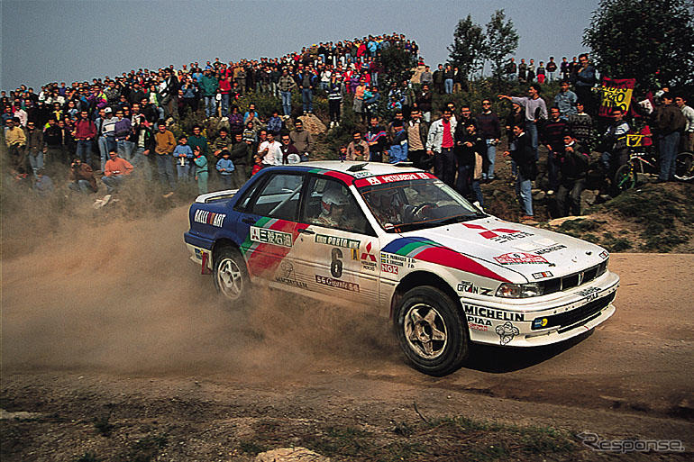 WRCで活躍した三菱 ギャランVR4