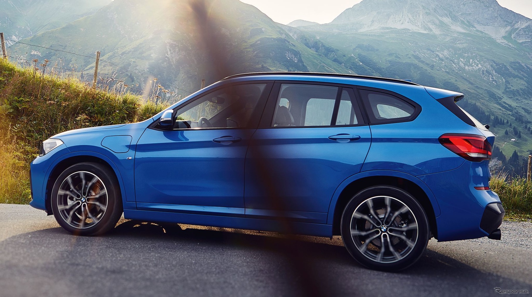 BMW X1 のPHV「X1 xDrive 25e」