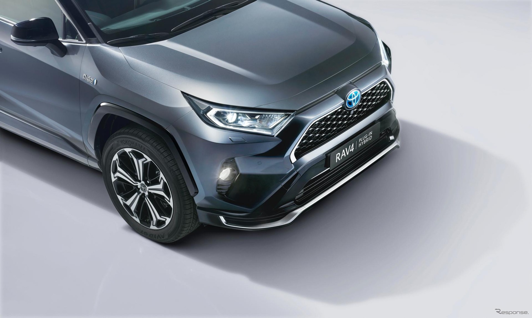トヨタ RAV4 新型のPHV（欧州仕様）