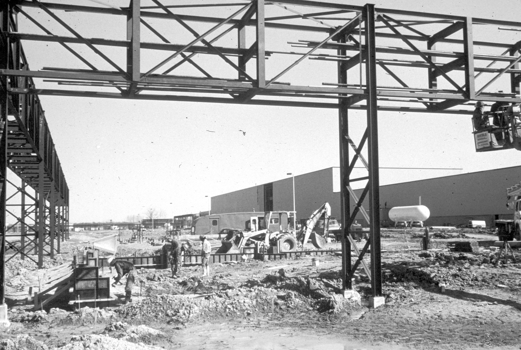 1981年、メアリズビル四輪工場建設