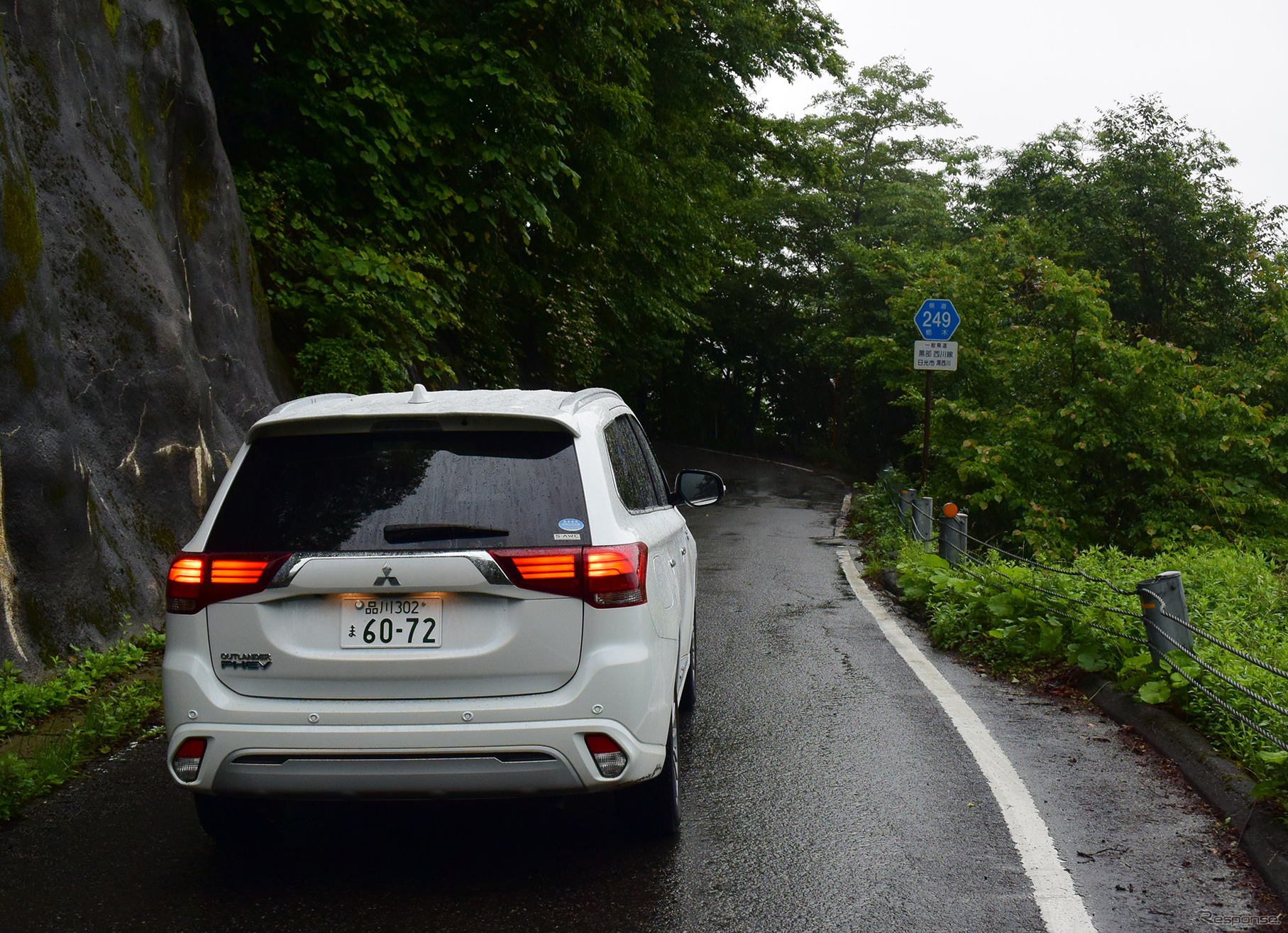 山岳路での走りは1.9トンという車重を考えると望外なほどに軽快だった。