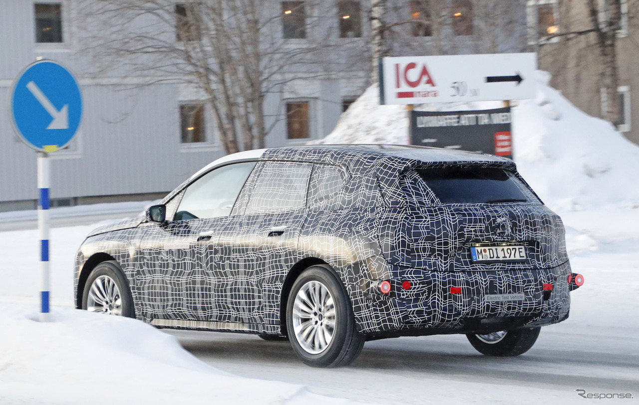 BMW iX5 開発車両 スクープ写真