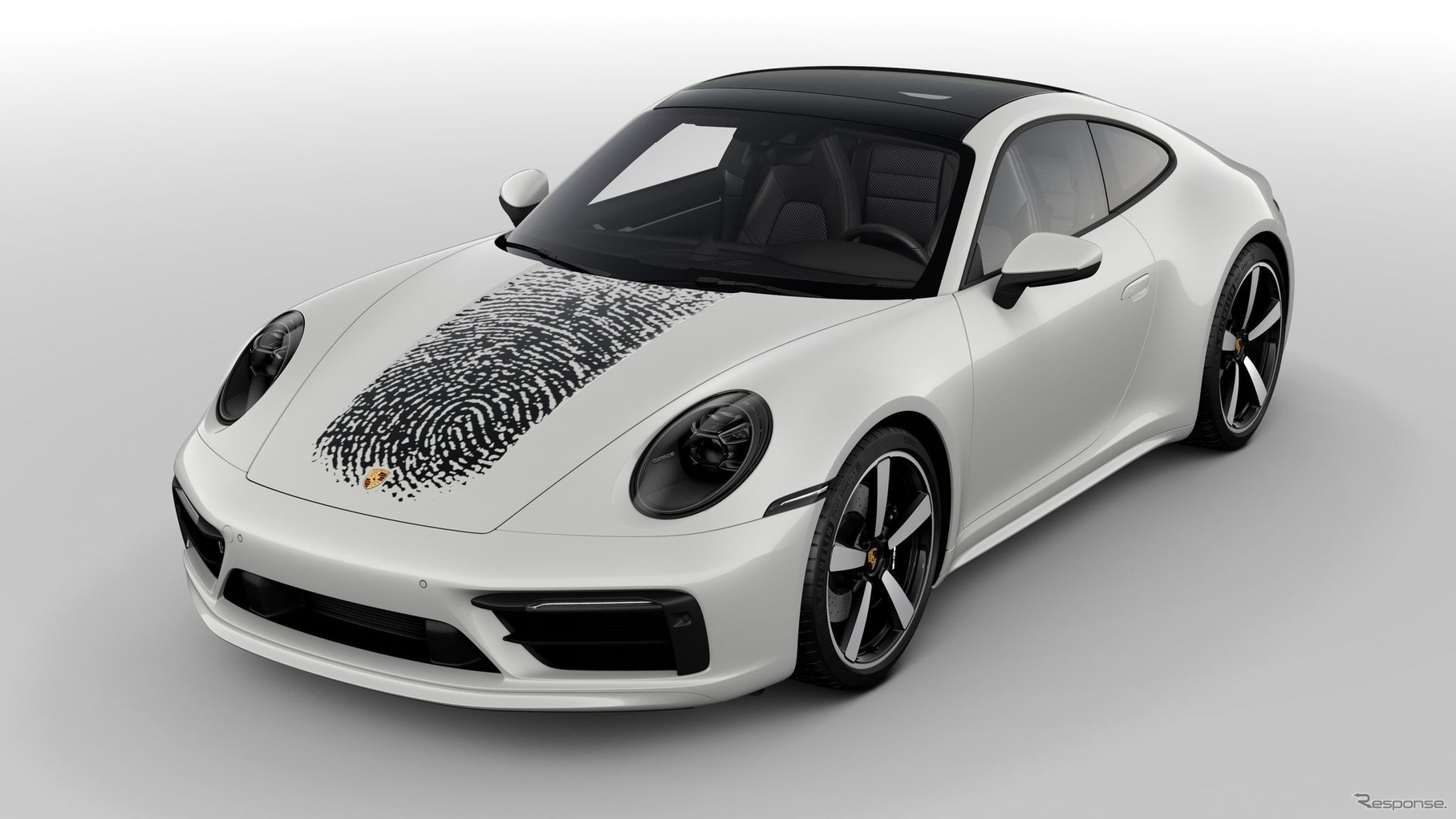 ポルシェ 911 新型の指紋を車体に印刷できるカスタマイズプログラム