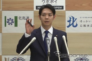 政府に先んじて、緊急事態宣言を打ち出し、道民の外出自粛や小中高校の休校を促した鈴木直道北海道知事。