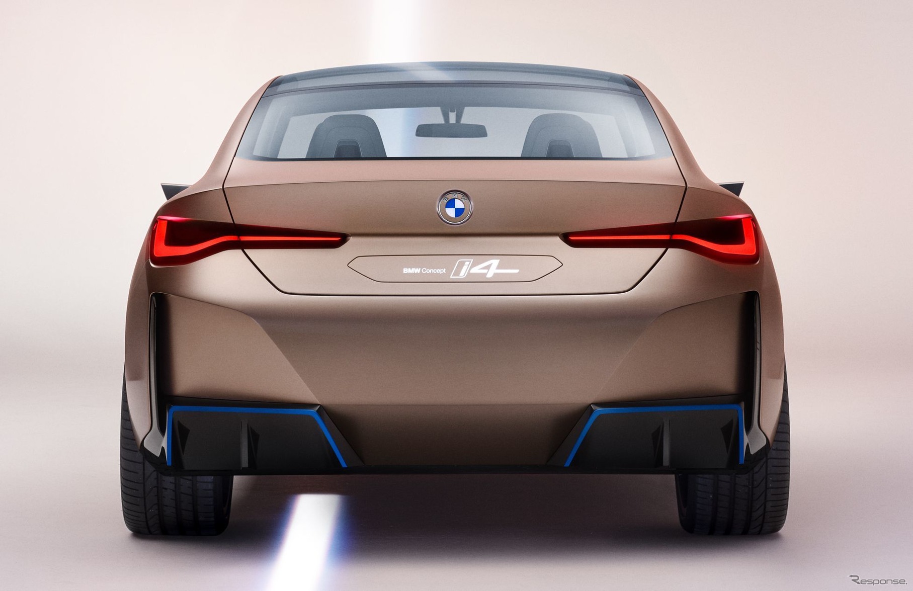 BMW コンセプト i4