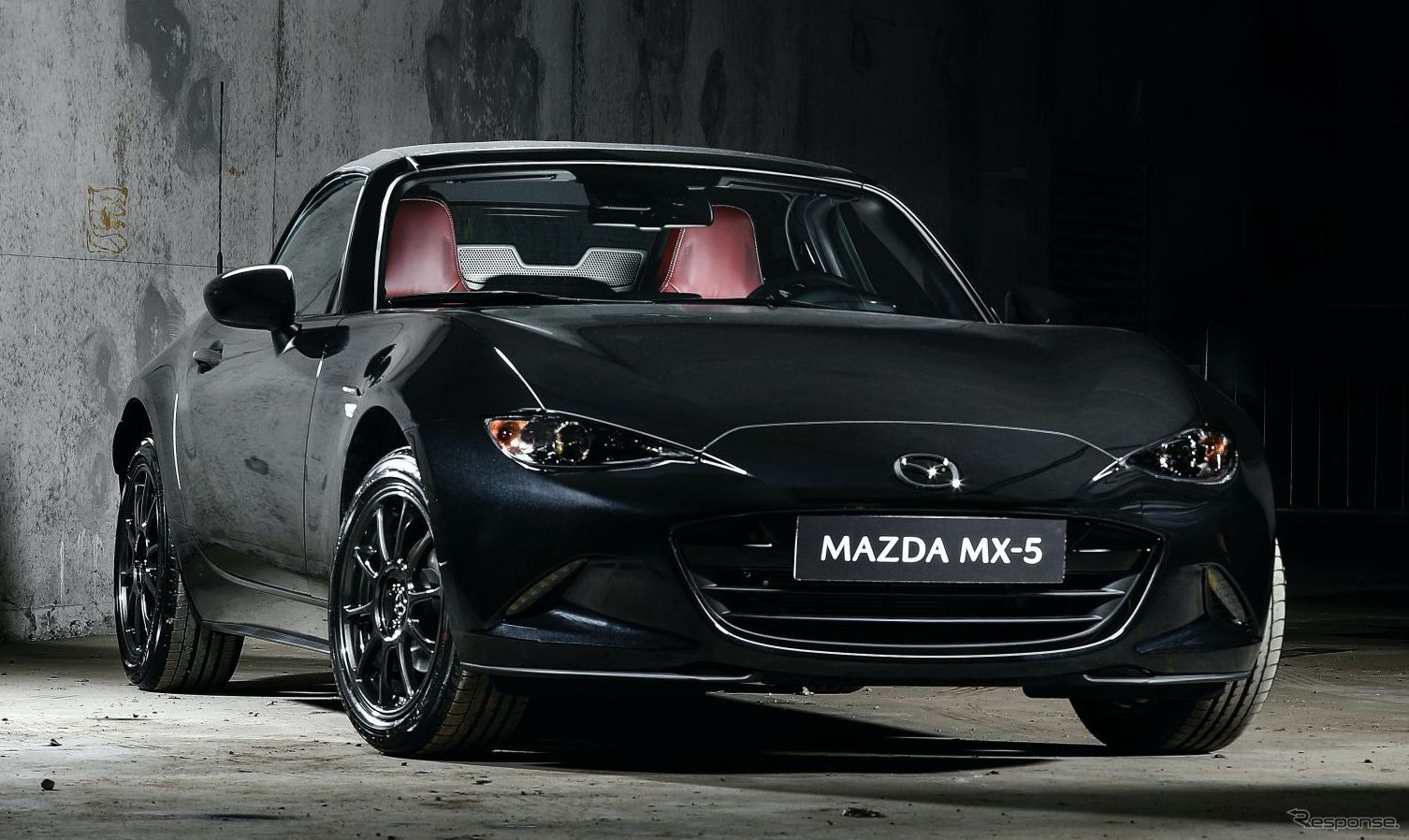 マツダ MX-5（ロードスターに相当）のユーノス エディション