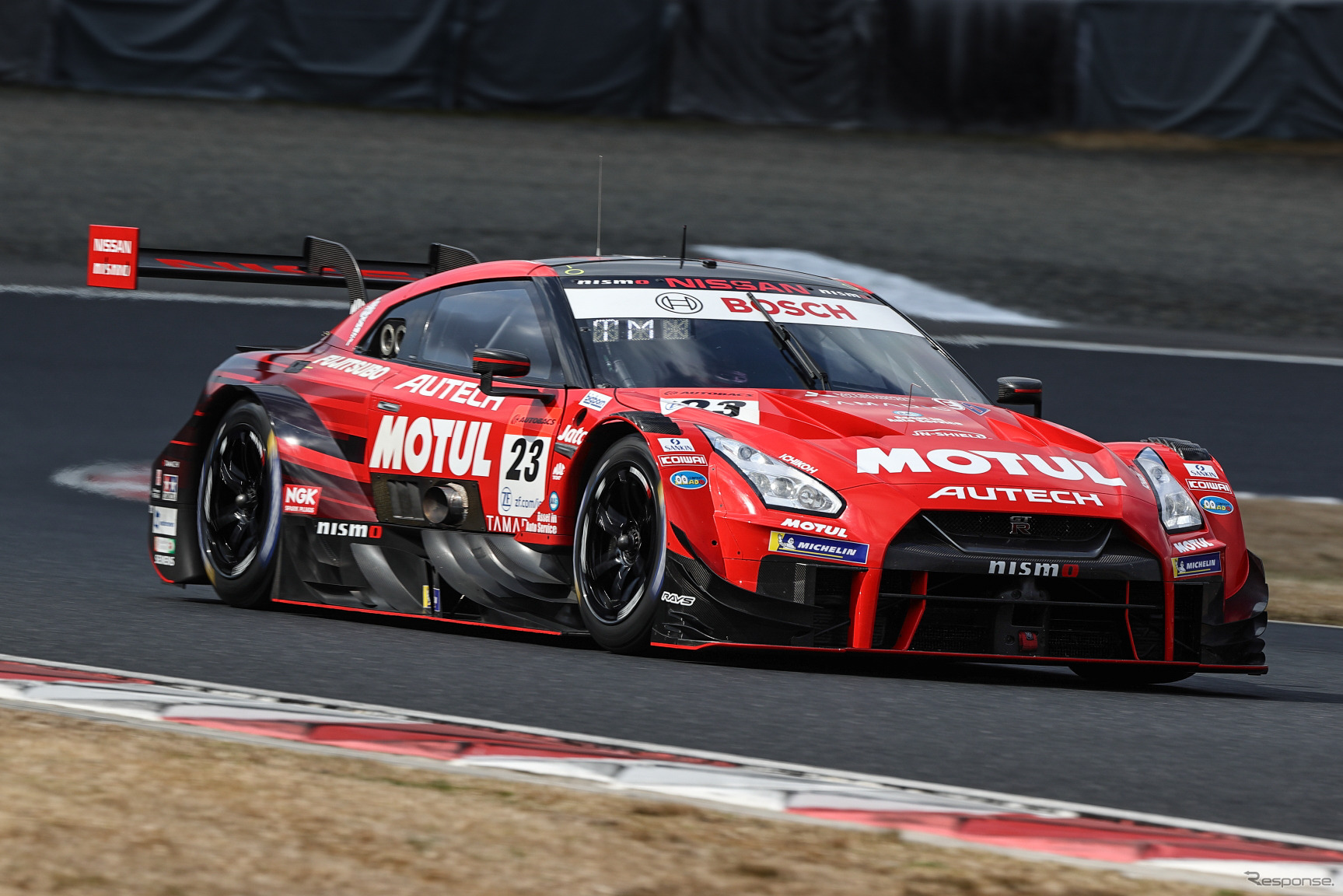 5番手のNo.23 MOTUL AUTECH GT-R