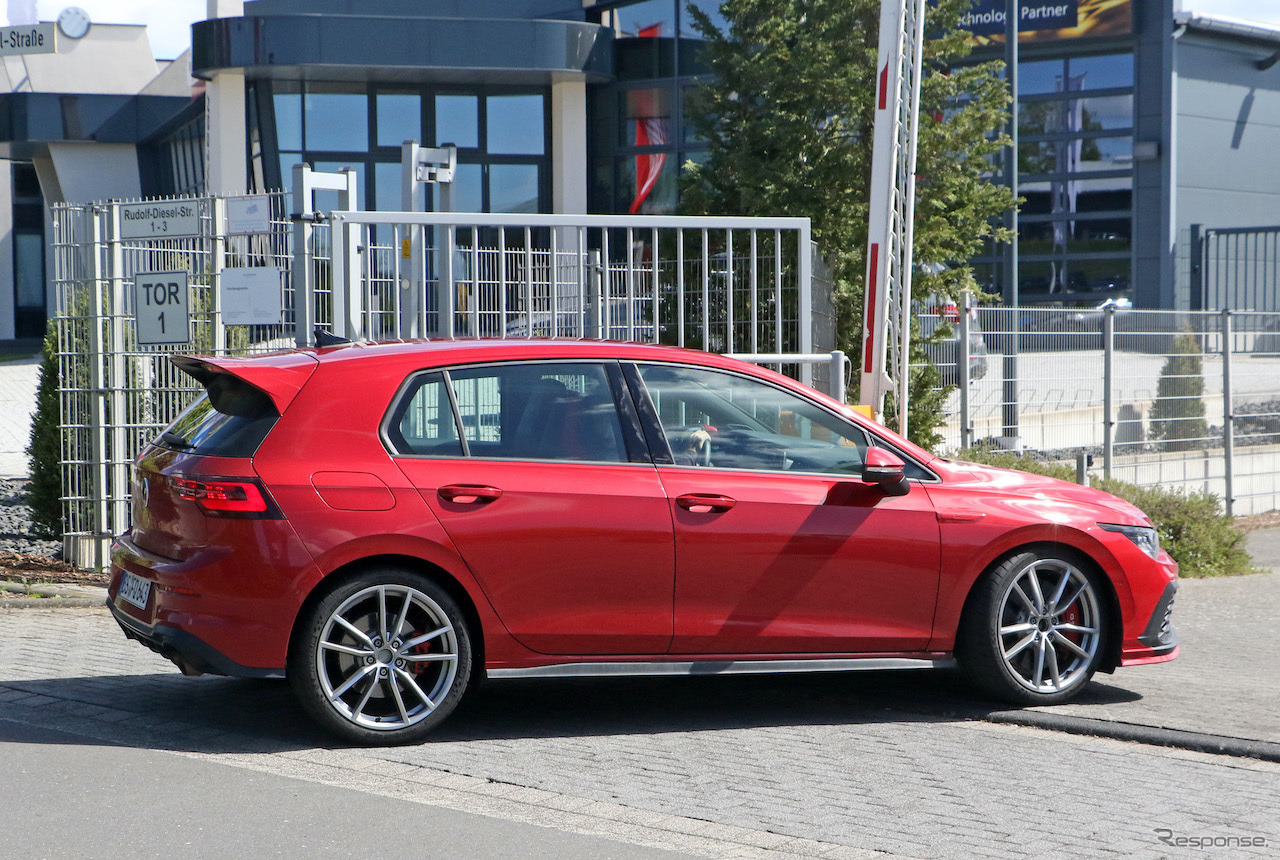 VW ゴルフGTI TCR 市販型プロトタイプ（スクープ写真）