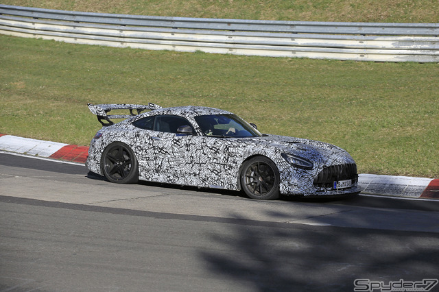 メルセデス AMG GT R ブラックシリーズ　開発車両　スクープ写真