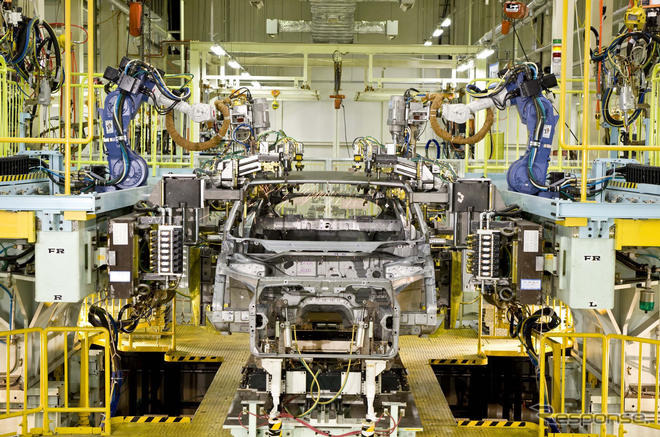 ホンダ、燃料電池車 FCXクラリティ の生産開始