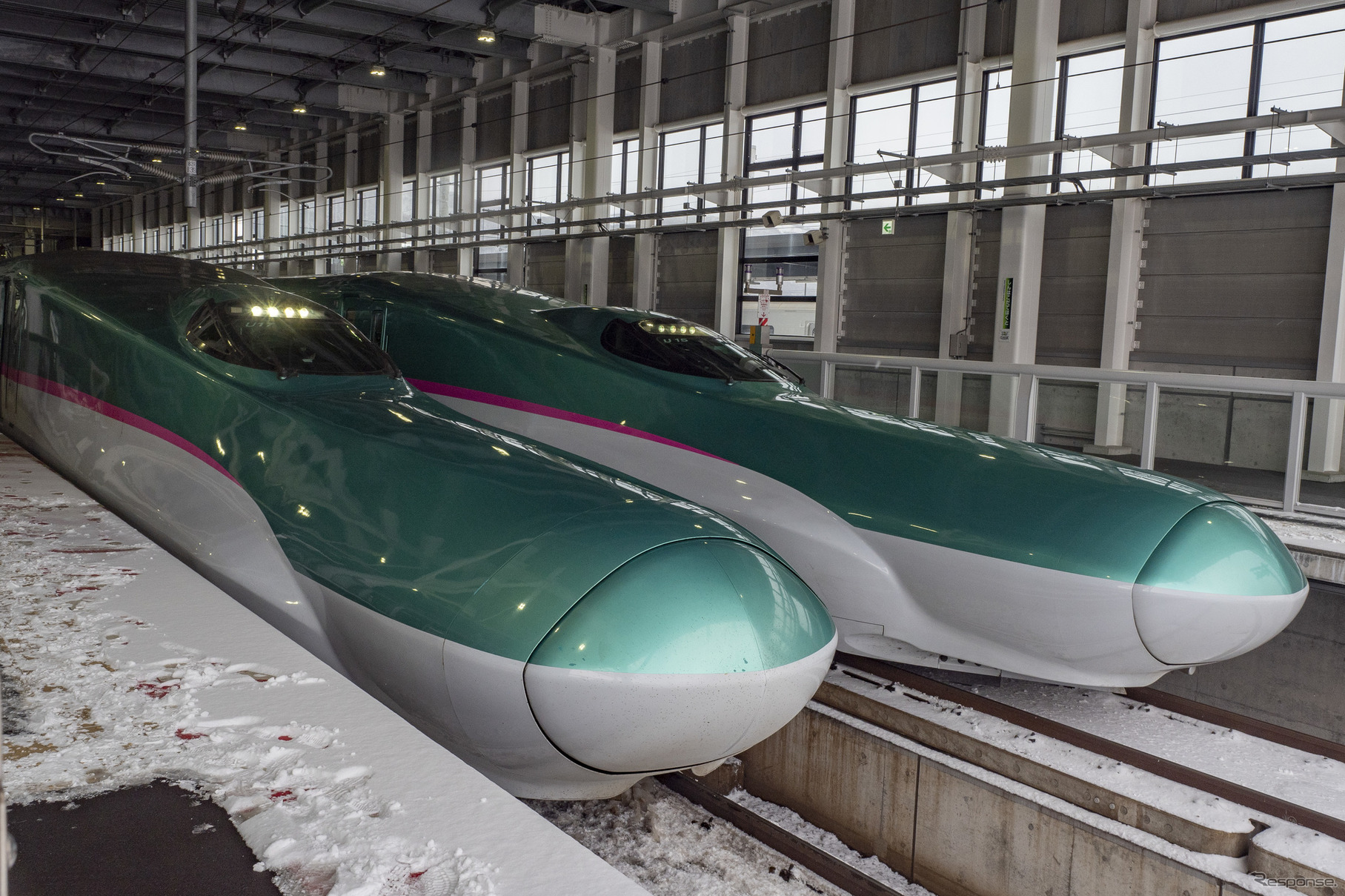 北海道新幹線では7月1日に減便を解除。ただし、7月19日までの毎週日曜は、青函共用走行区間の保守工事に伴ない、『はやぶさ43号』『はやて100号』の新青森以北が運休する。