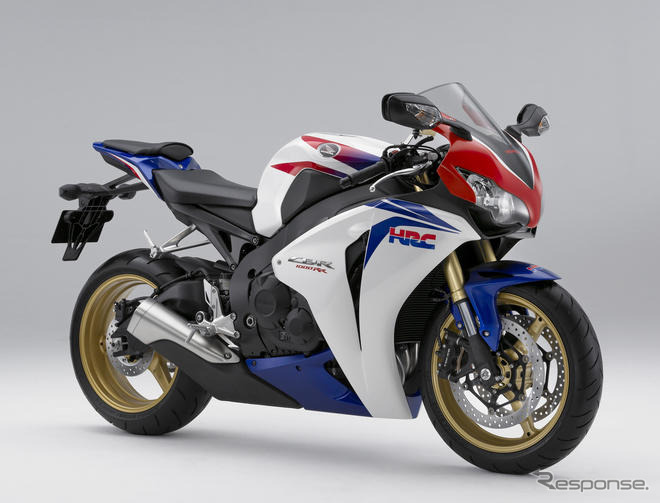 ホンダ CBR1000RR フルモデルチェンジ